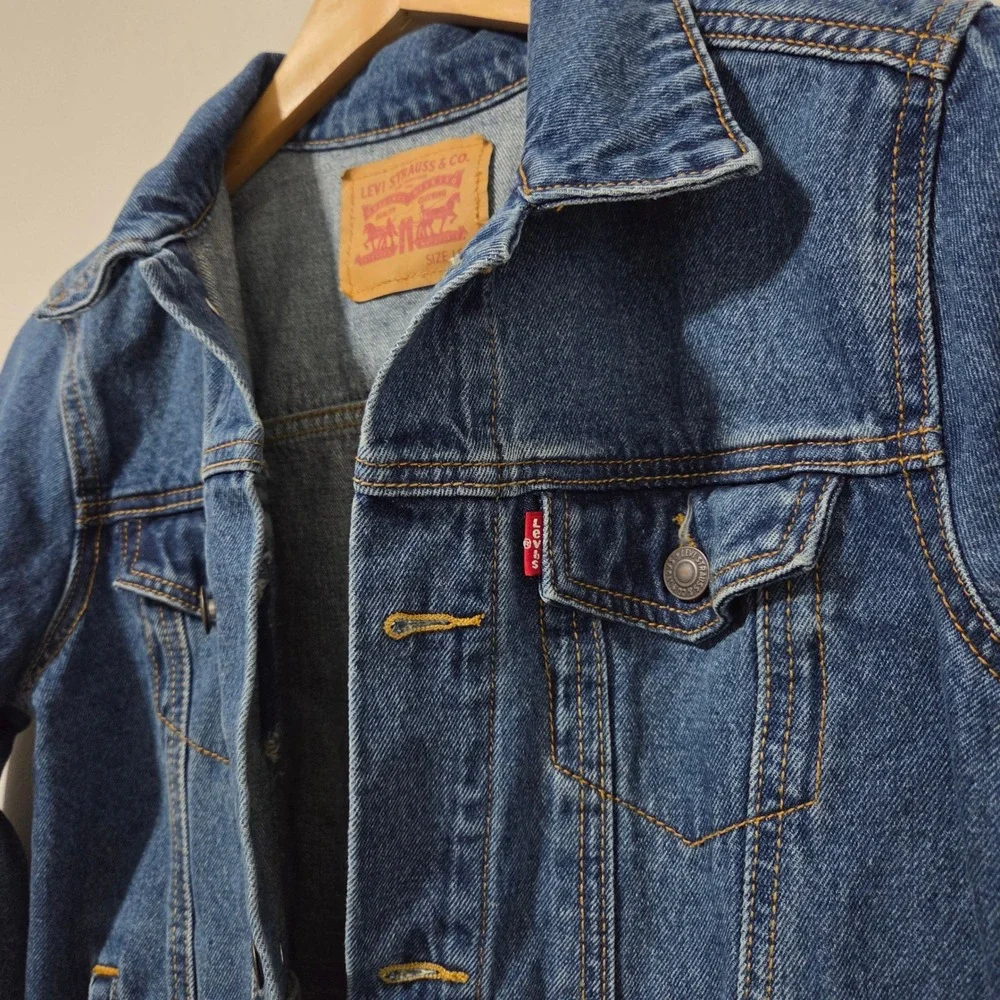 Levis Kids Medium Wash‎ Denim Trucker Jacket Blue Size L LG Cotton Classic
